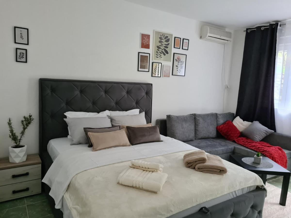 Apartman Rosemary สเวติ สเตฟาน ภายนอก รูปภาพ