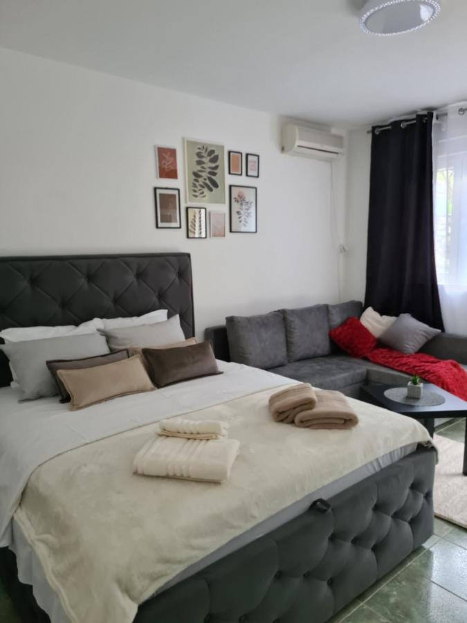 Apartman Rosemary สเวติ สเตฟาน ภายนอก รูปภาพ