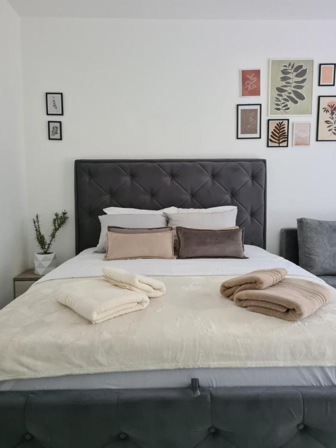 Apartman Rosemary สเวติ สเตฟาน ภายนอก รูปภาพ