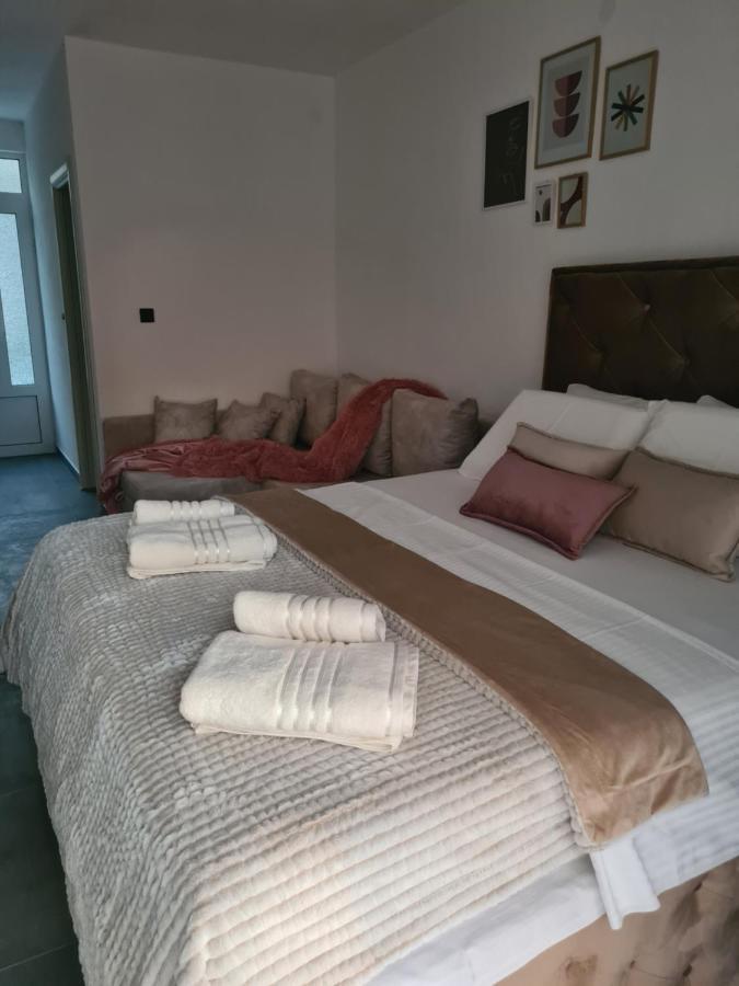 Apartman Rosemary สเวติ สเตฟาน ภายนอก รูปภาพ